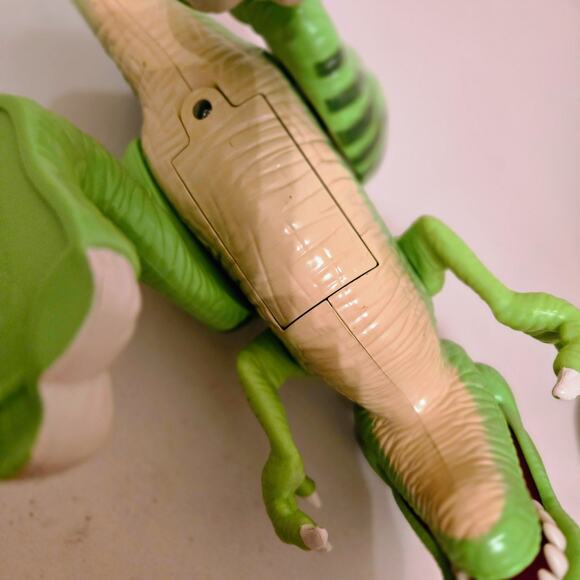 Dinosaur set of 3 T Rex Vintage Flashing eyes and Noise Jurassic Park - Picture 6 of 15